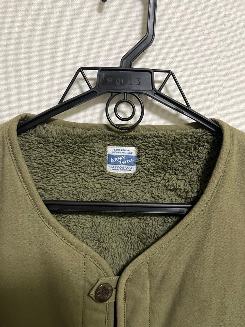 ARMY TWILL ダウンベスト オリーブ色