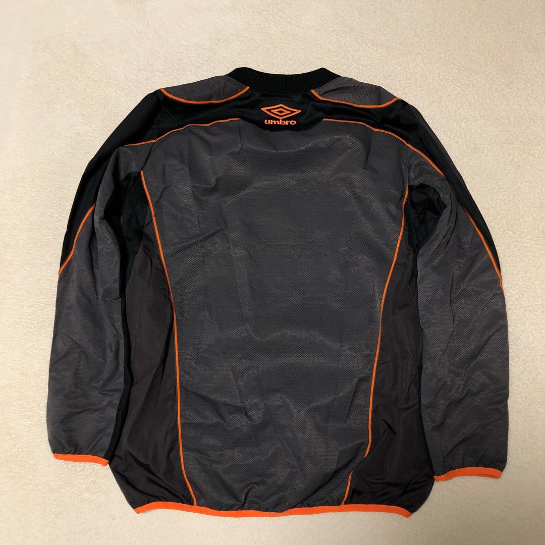 umbro アンブロ　ピステセットアップ　厚手　ウインドブレーカー上下　グレー