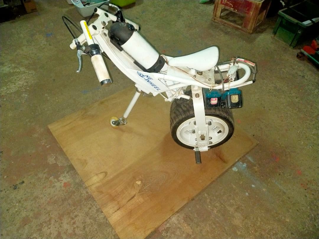 電動一輪バイク　ONE WHEEL ワンホイール　マキタ14.4v4個駆動