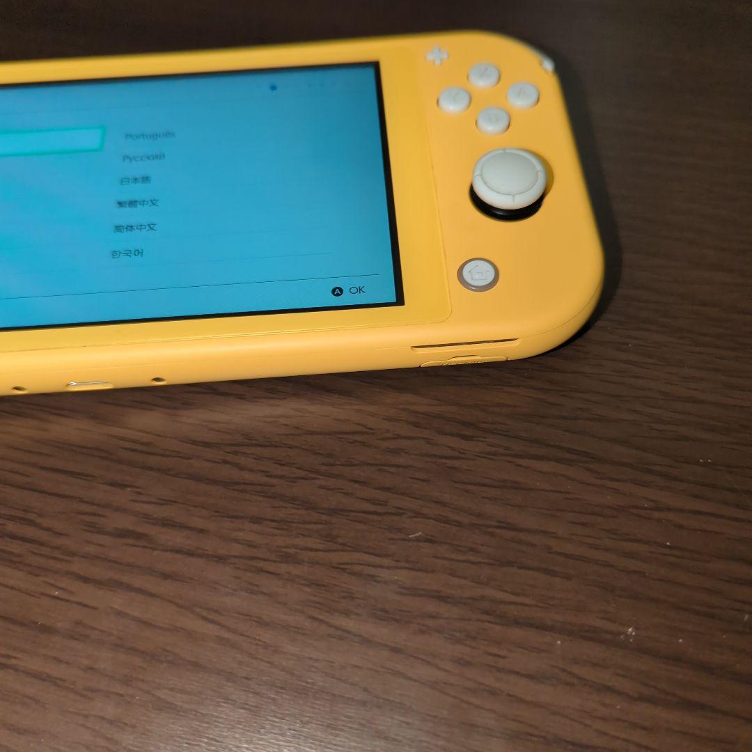 1*6様 ニンテンドースイッチライト　イエロー