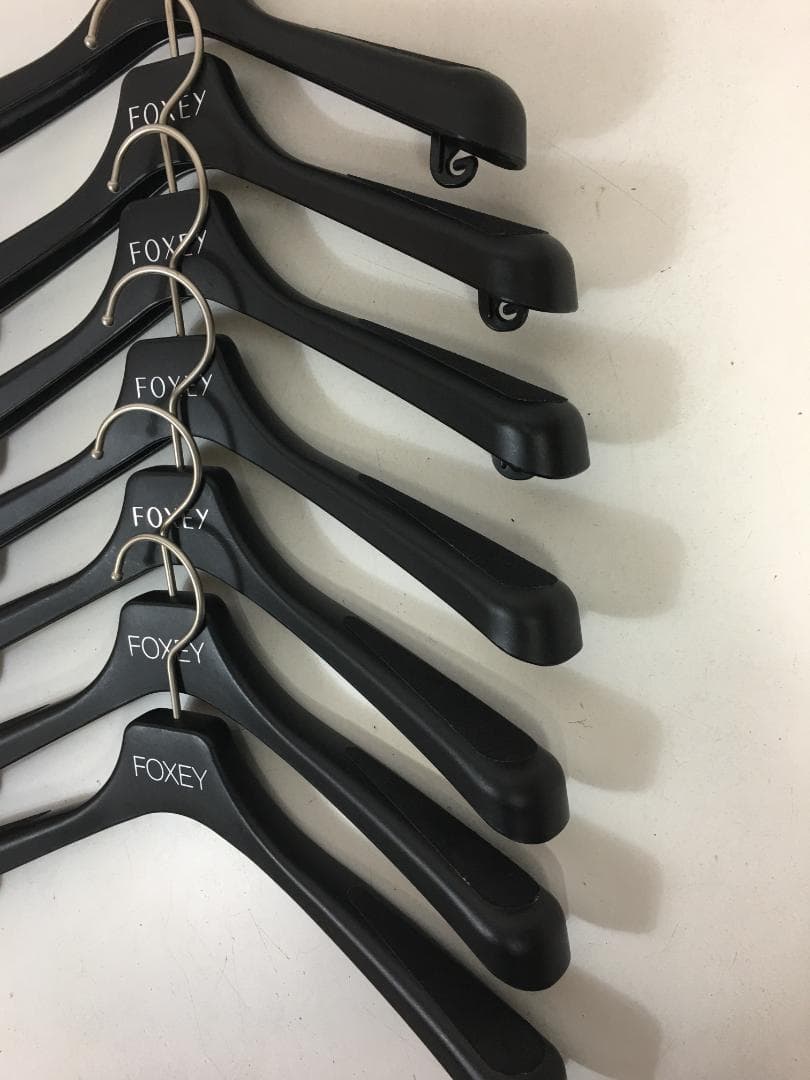 ☆FOXEY ハンガー ５８本セット まとめ売り 大量 フォクシー