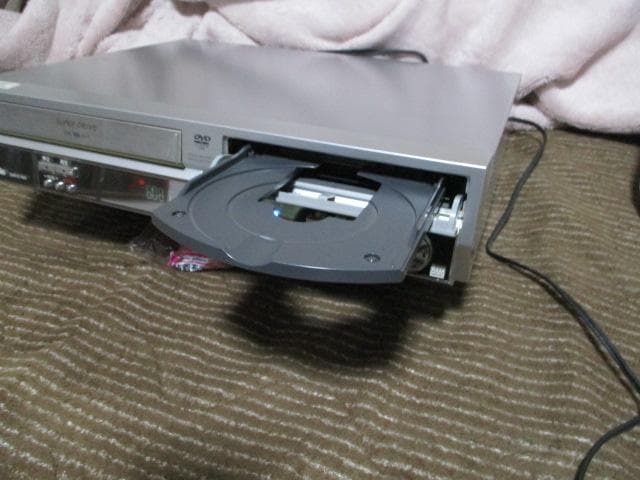 Panasonic DMR-E150V DVDレコーダー