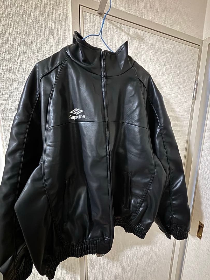 佐藤　Supreme UMBROレザージャケット