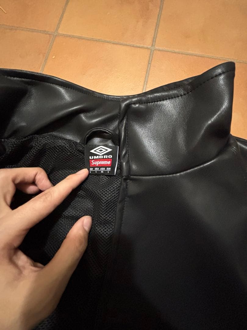 佐藤　Supreme UMBROレザージャケット