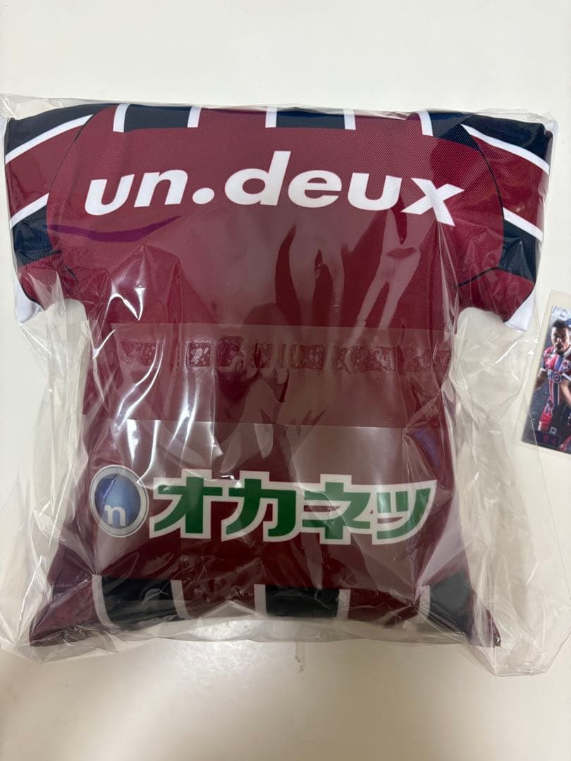 ファジアーノ岡山　クッション　ステッカー付　非売品