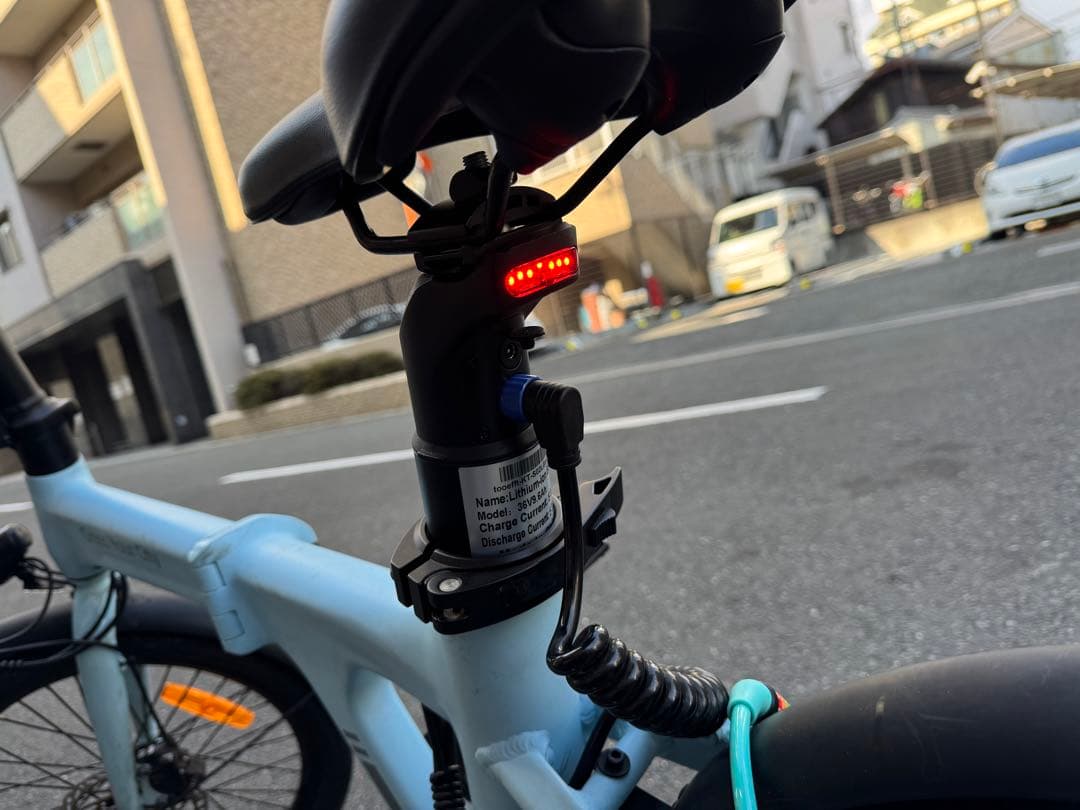 ADO Air 20 電動アシスト自転車 ポーラーブルー