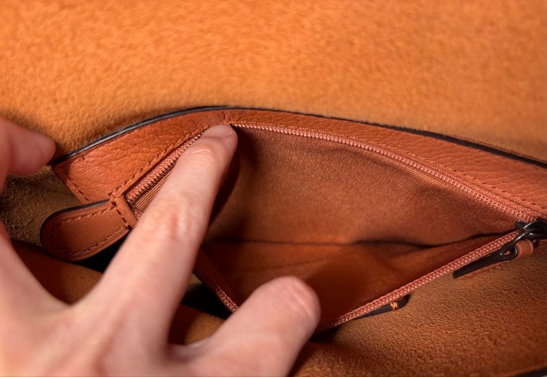 coachブラウンレザーショルダーバッグ