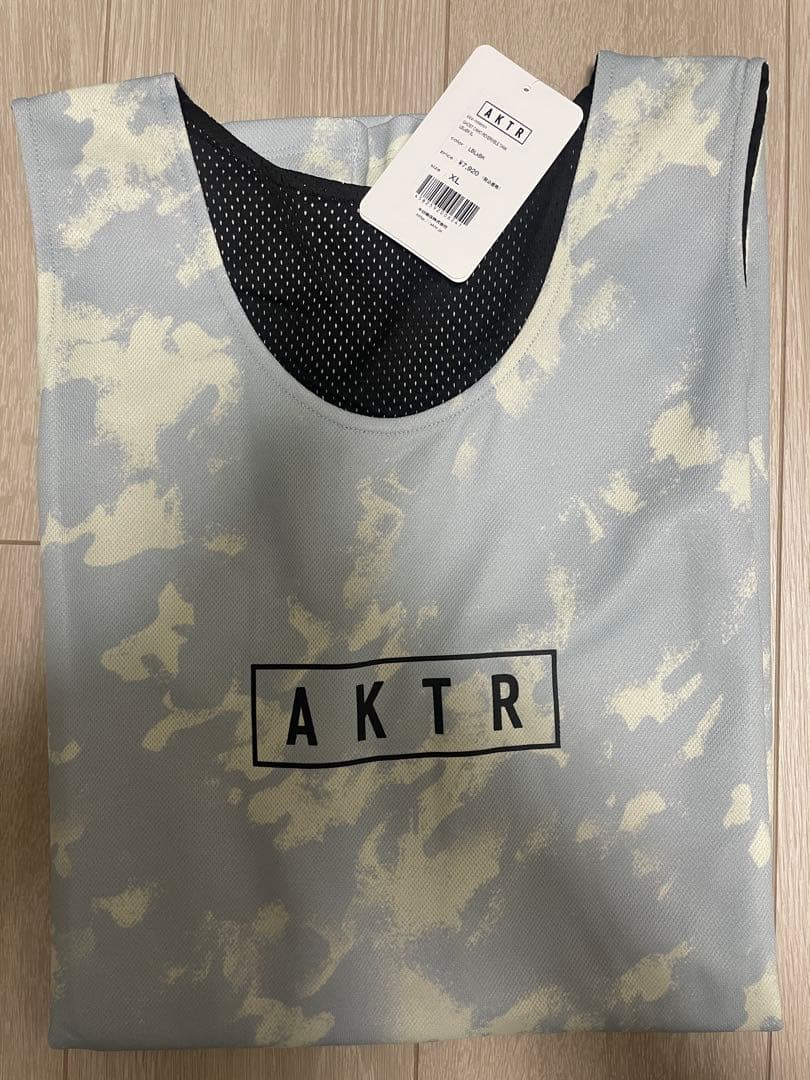 AKTR グレー・ホワイト迷彩 タンクトップ