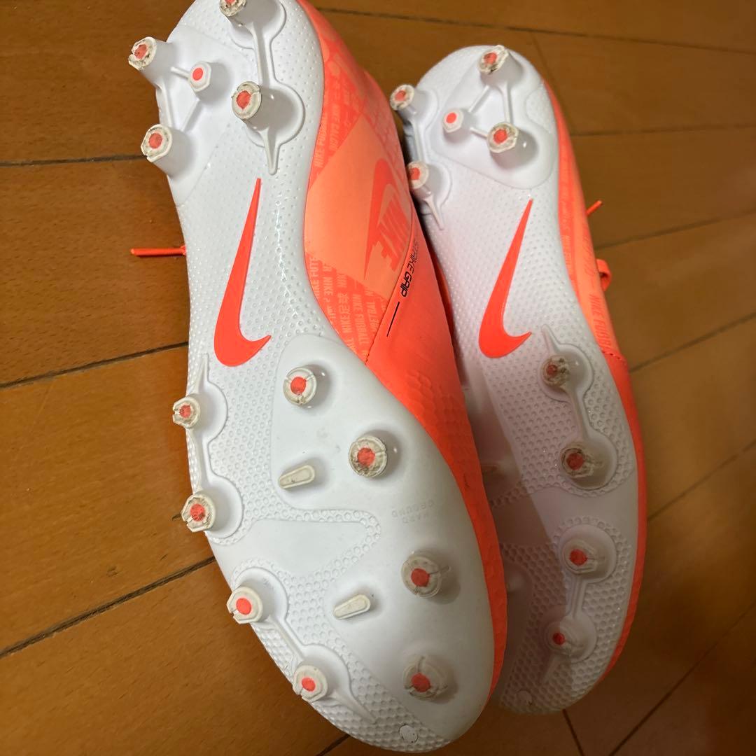Nike Phantom Vision サッカーシューズ
