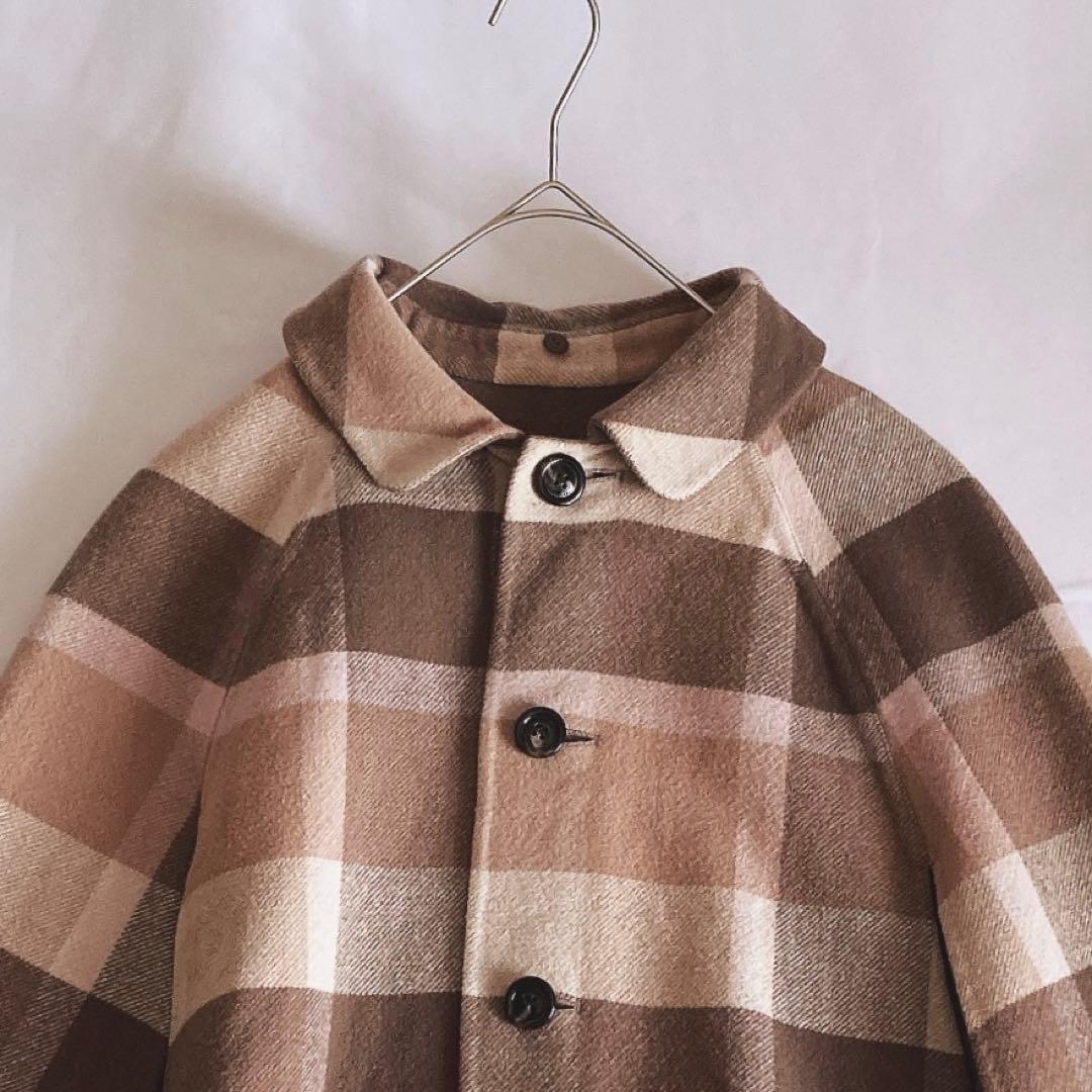 美品 ブルーレーベルクレストブリッジ ファー付きリバーシブルポンチョ 38