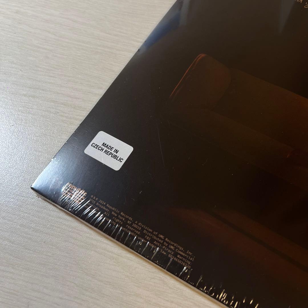 eternal Sunshine レコード　アリアナグランデ