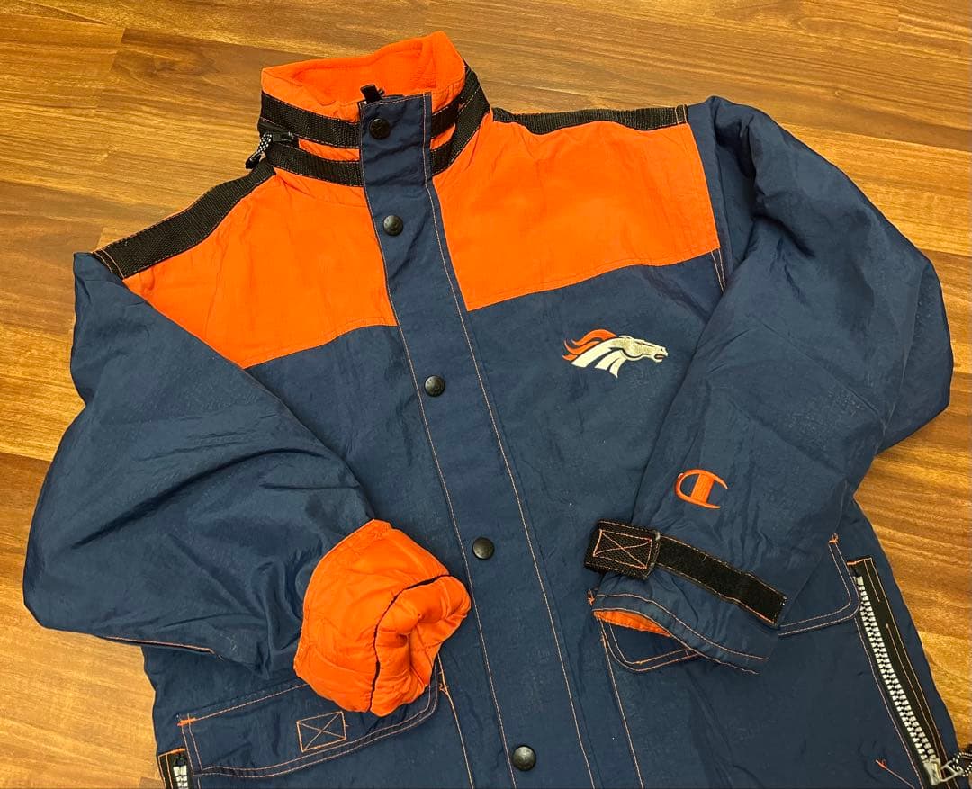 ☆NFL☆DENVER BRONCOS☆ブロンコス中綿アウタージャケットL-XL