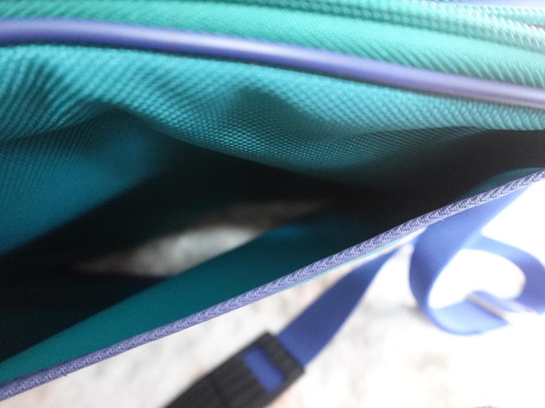 新品同様☆Tern　ターン　自転車　２wayバッグ　鍵付き
