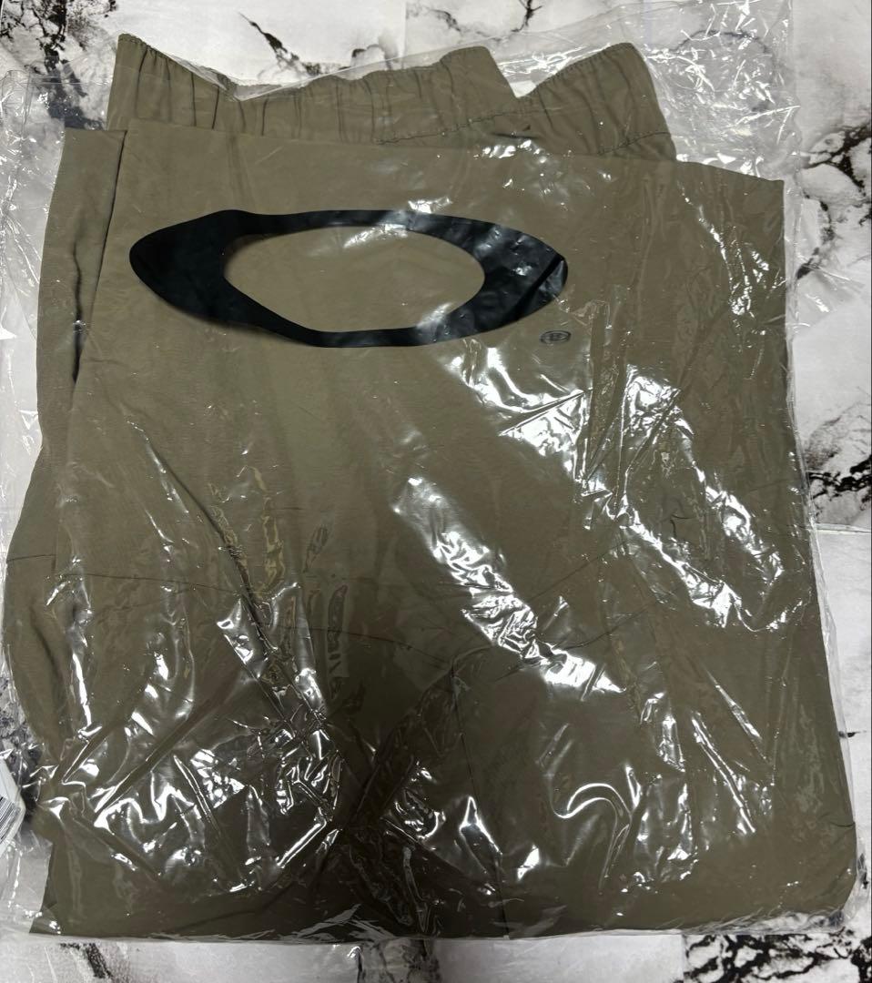 【新品タグ付き】オークリー NEW RETRO カーゴパンツ