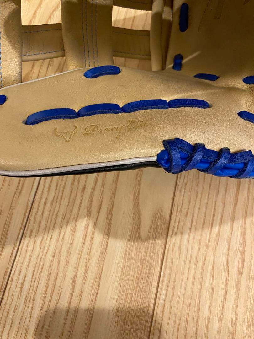ミズノプロ硬式外野手用グローブ