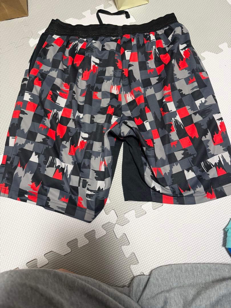 YONEX バドミントンパンツ Oサイズ グレー/レッド/ブラック