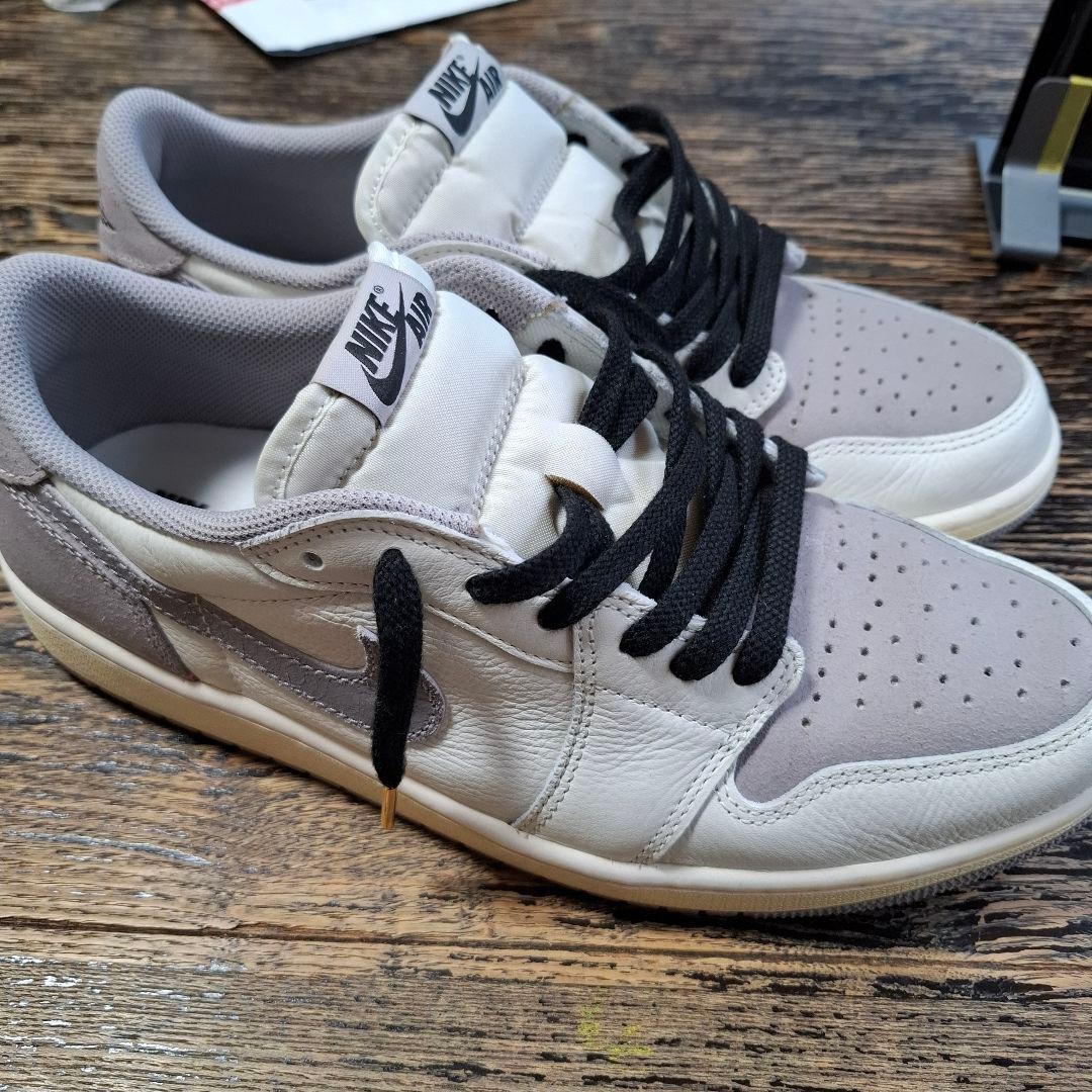 NikeナイキAirJordanエアジョーダン1 Low ホワイト/グレー