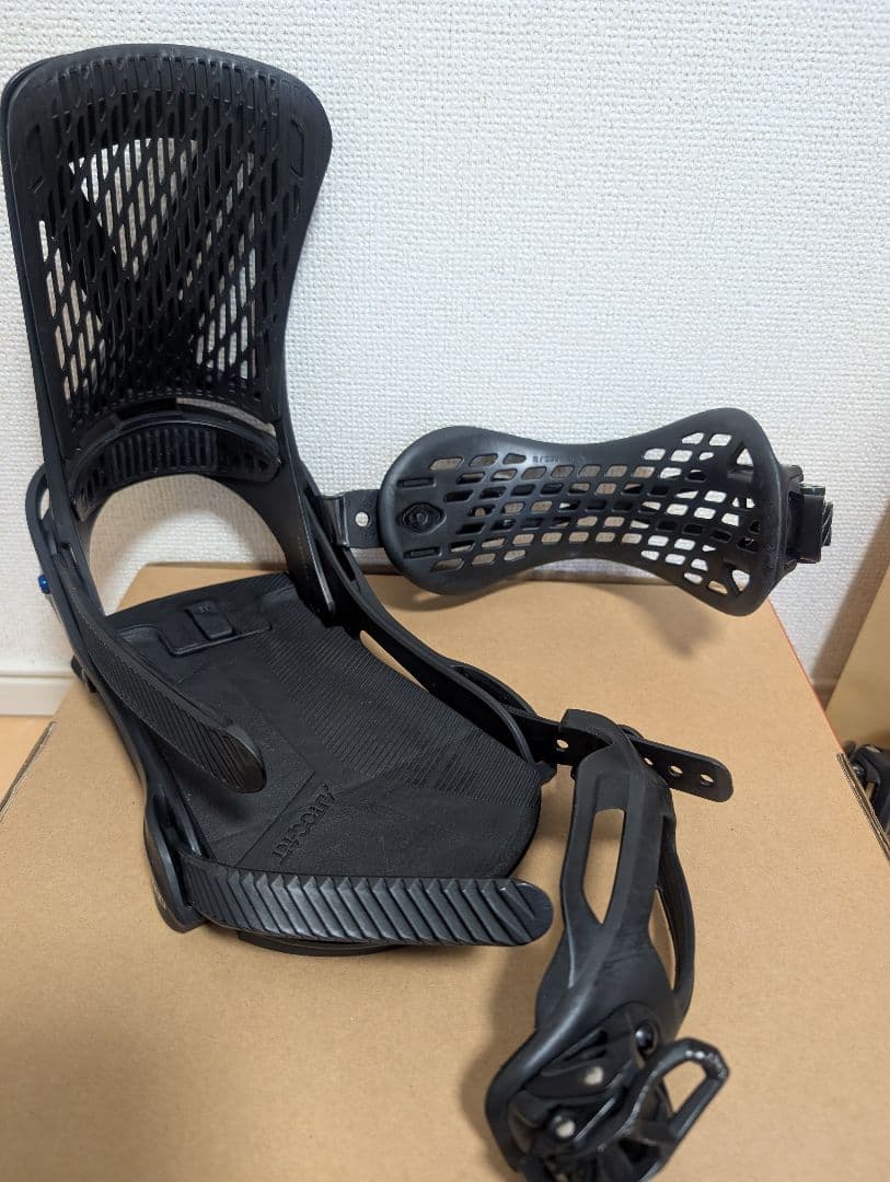 な*や様 24-25 BURTON GENESIS Re:Flex （ジェネシス