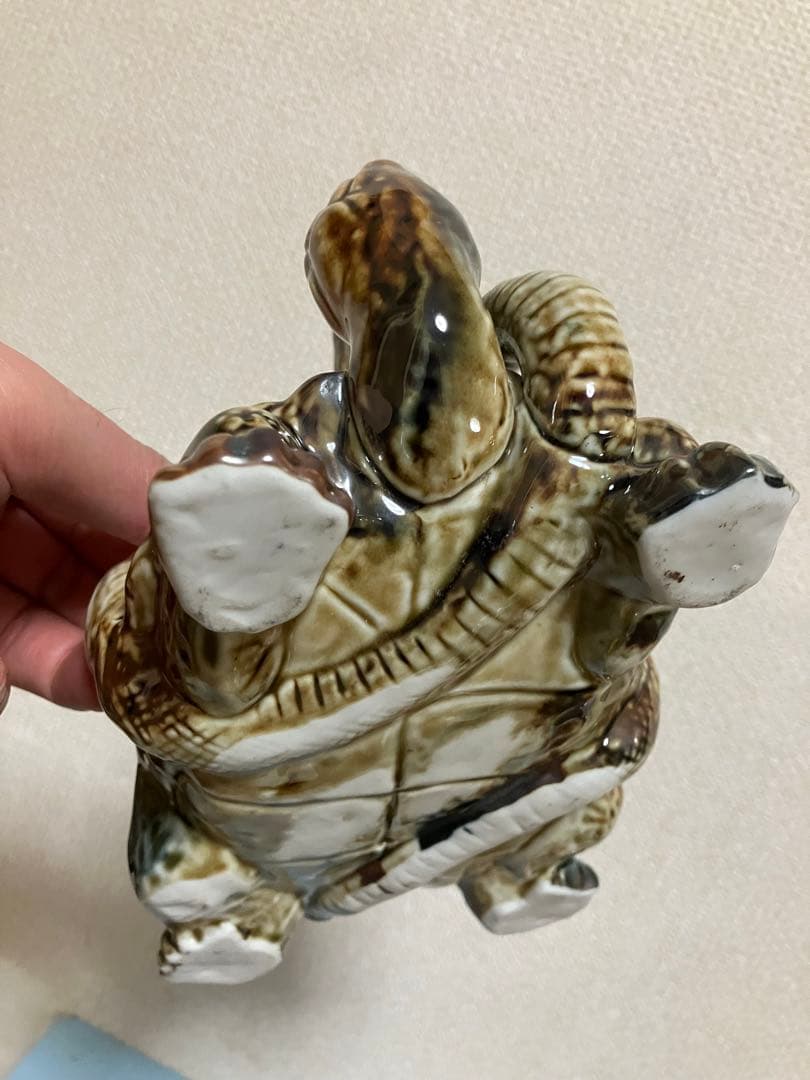 玄武　陶器製　亀と蛇置物　風水縁起もの　検索瀬戸焼　松葉窯