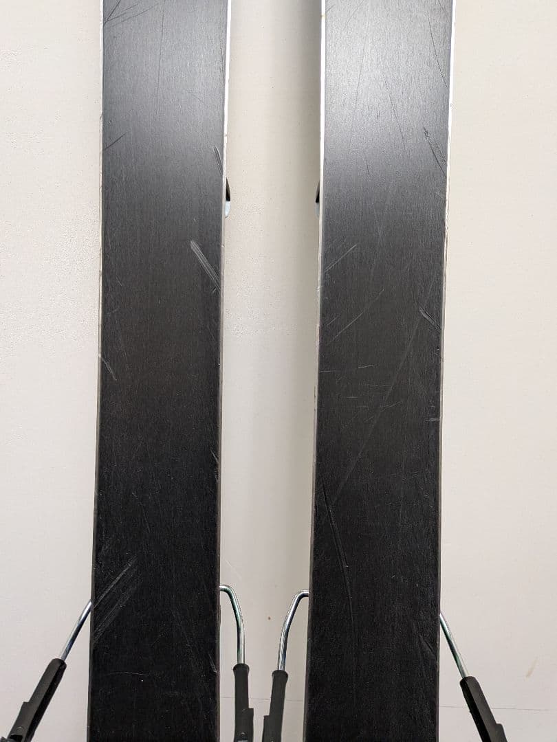 再値下げ ROSSIGNOL スキー板 144cm　ショートスキー