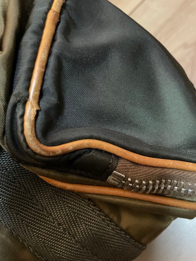 PRADA トートバッグ オリーブグリーン
