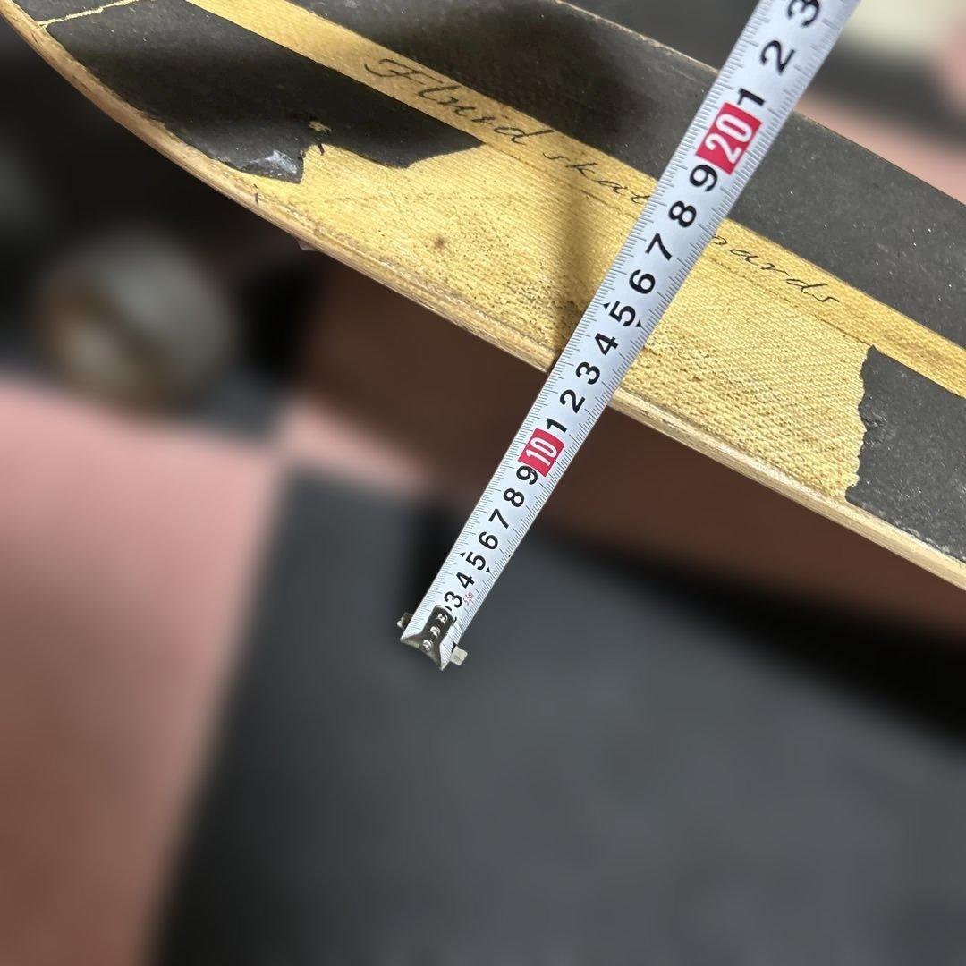 Fluid skateboards スラローム　サーフィントレーニング