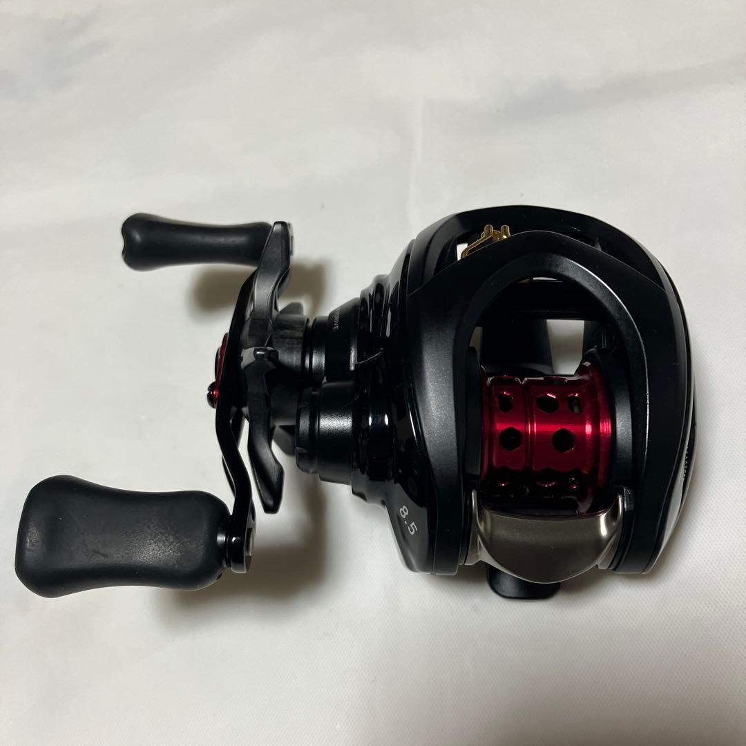 新品同様！　ダイワ 23 SS AIR TW 8.5L