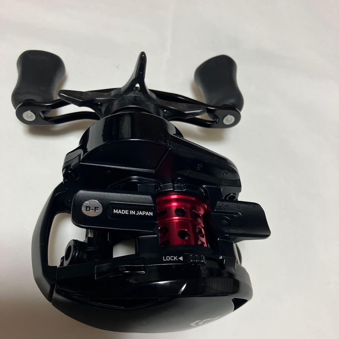 新品同様！　ダイワ 23 SS AIR TW 8.5L