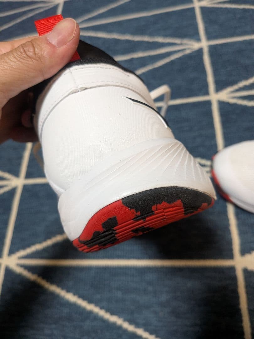 26.5cm ミズノ　ウェーブトランジスタ