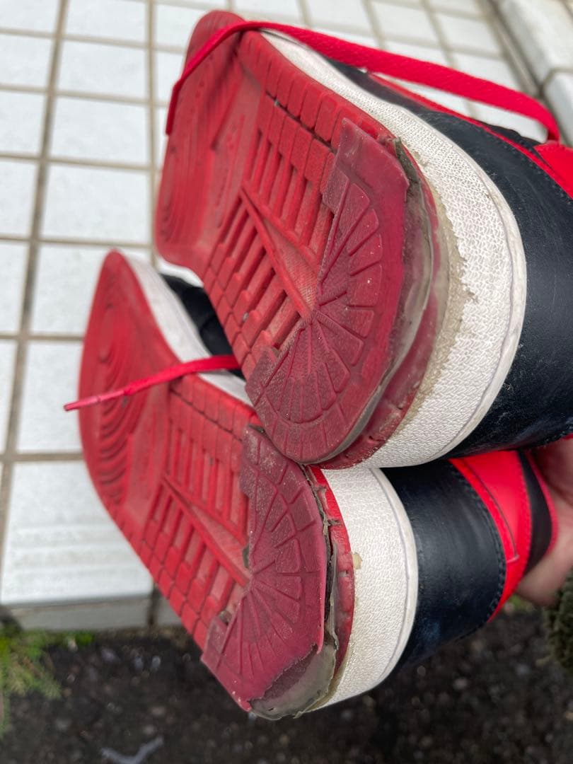 Air Jordan1 MID 桜木花道 DQ8426-060 Bred