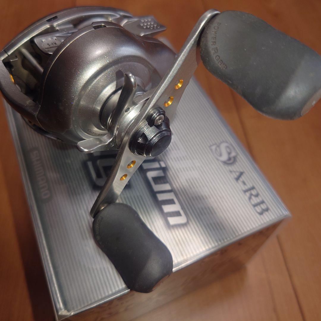 SHIMANO 07メタニウムMg ベイトリール