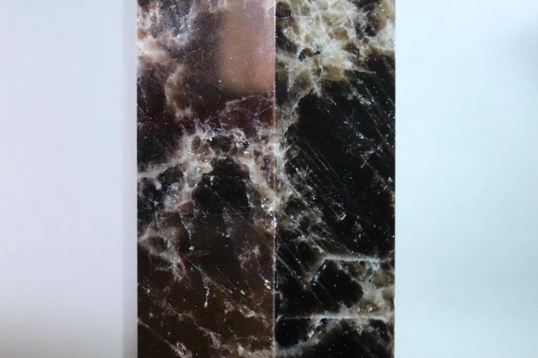 【本物保証】モリオン 黒水晶 六角柱 900g 天然石 パワーストーン 送料無料