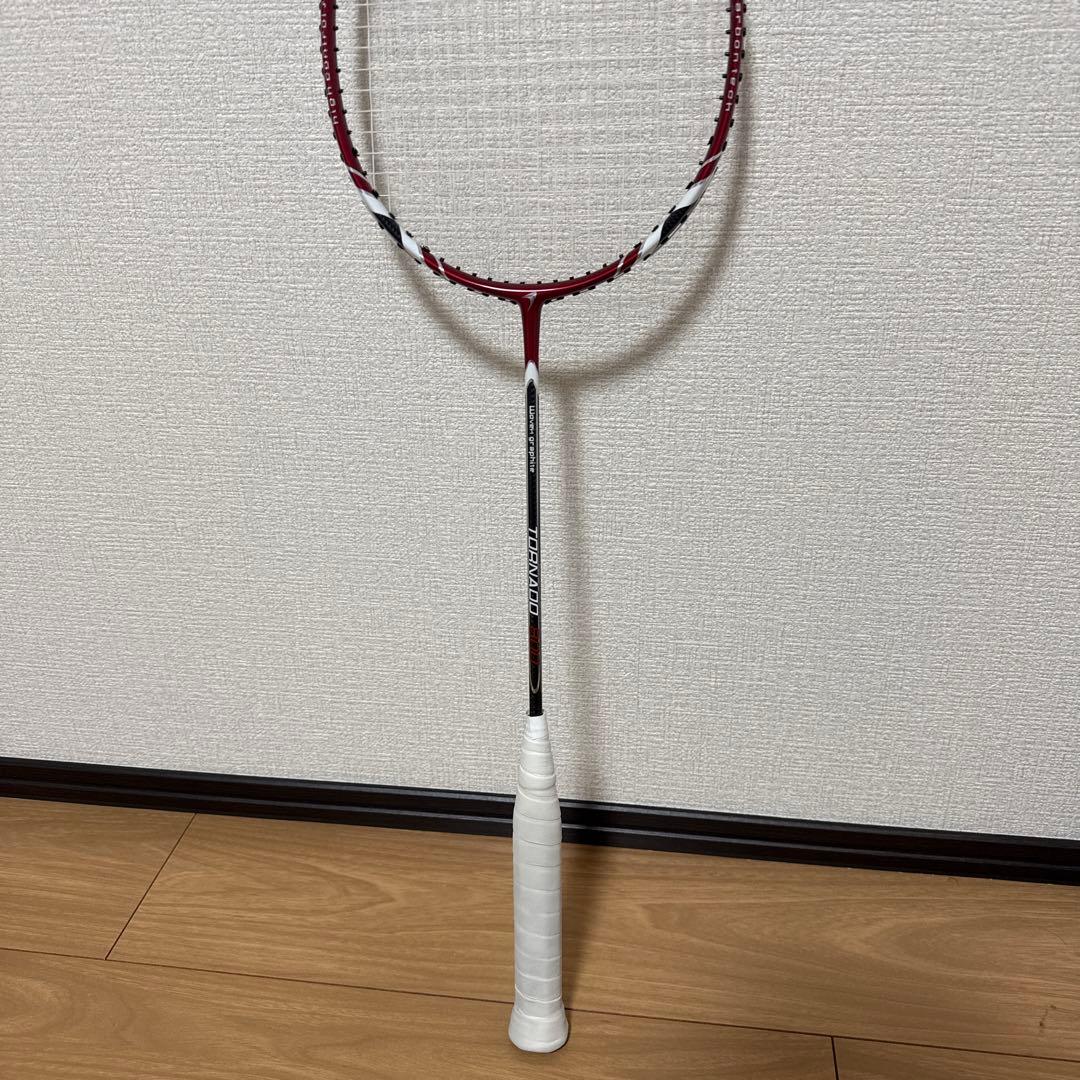 フライパワー トルネード800 バドミントンラケット