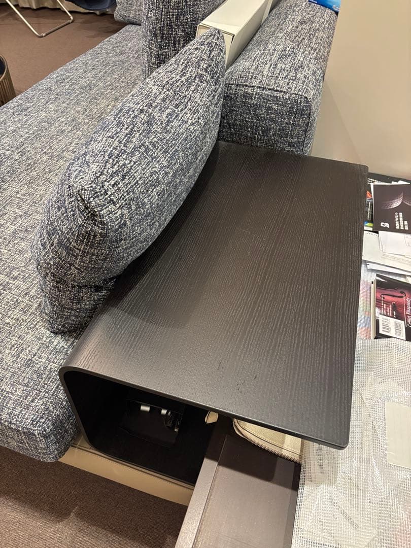Minotti（ミノッティ） CONNERY ソファセット サイドテーブル付き
