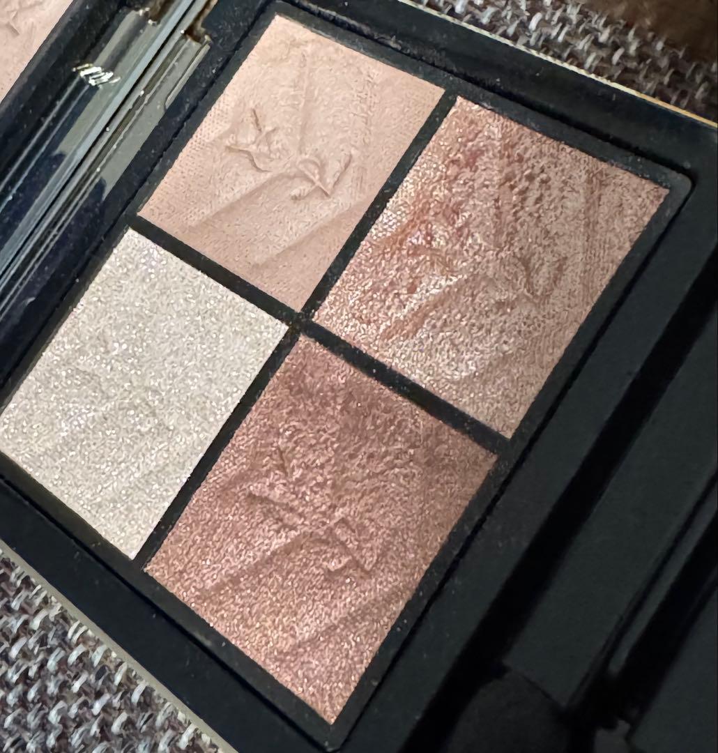YSL クチュールミニクラッチ 025 アイシャドウ