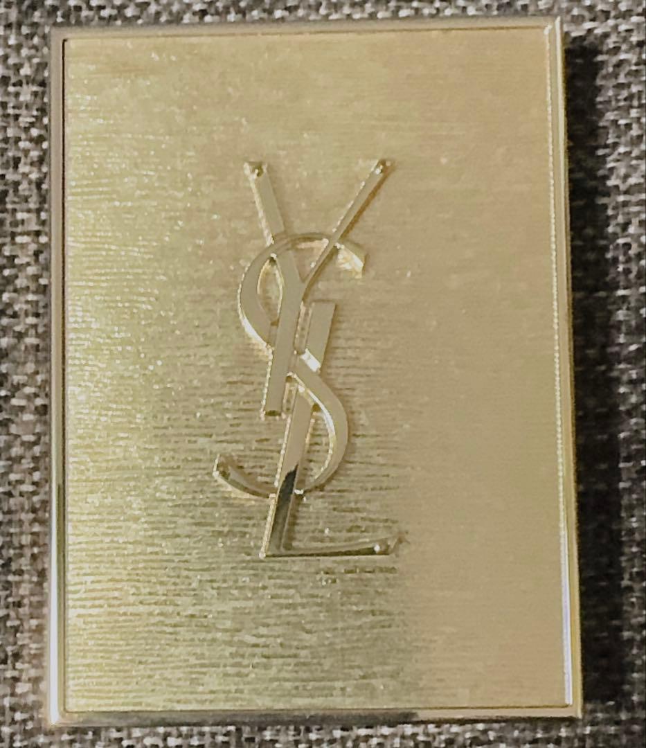 YSL クチュールミニクラッチ 025 アイシャドウ
