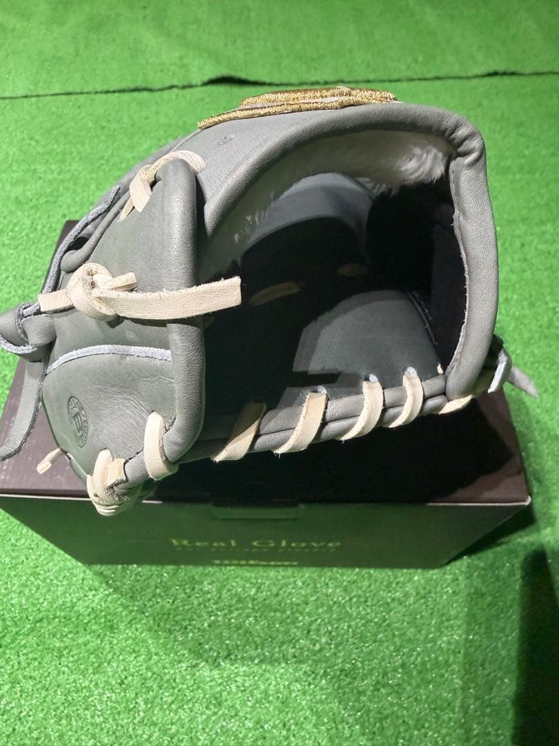 店舗限定　展示品　Wilson Real Glove 軟式グローブ グレー