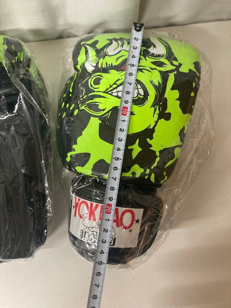 【YOKKAO】格闘技 ムエタイ キックボクシンググローブ 激レア