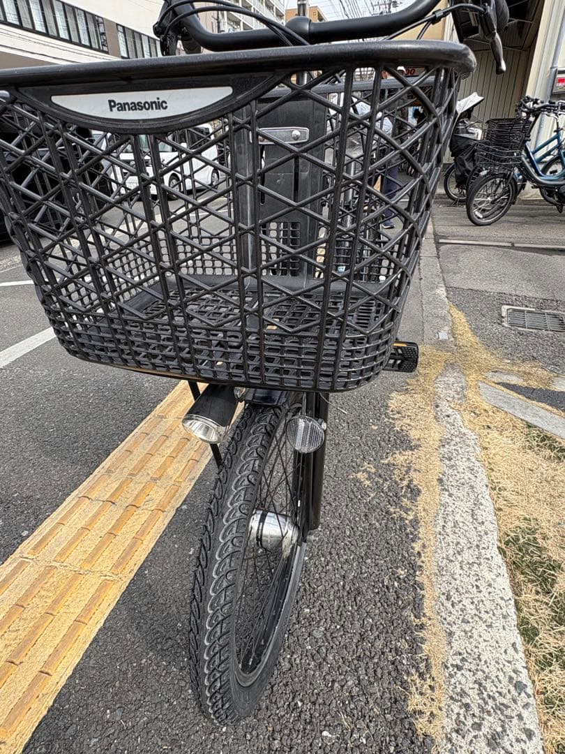 中古20㌅Panasonic電動アシスト自転車　13.2Ah4点灯　大阪　060
