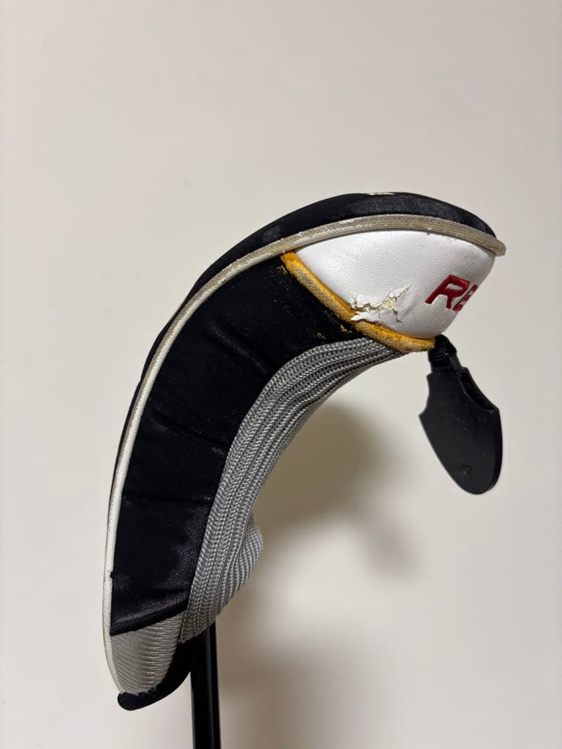 カバー有！Taylormade Rescue ユーティリティー　４番