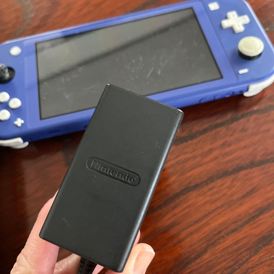 Y*r様 Nintendo Switch Lite 青色 本体 + ケース +