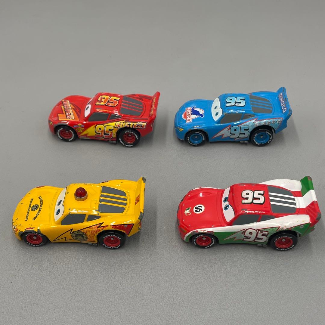 トミカ　カーズ　12台セット