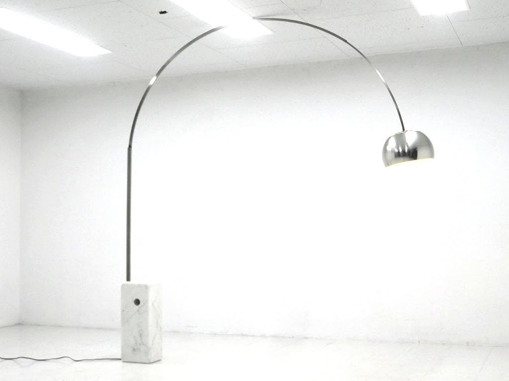 展示品　カッシーナixc フロス　アルコ　フロアランプ　照明　ライト　大理石