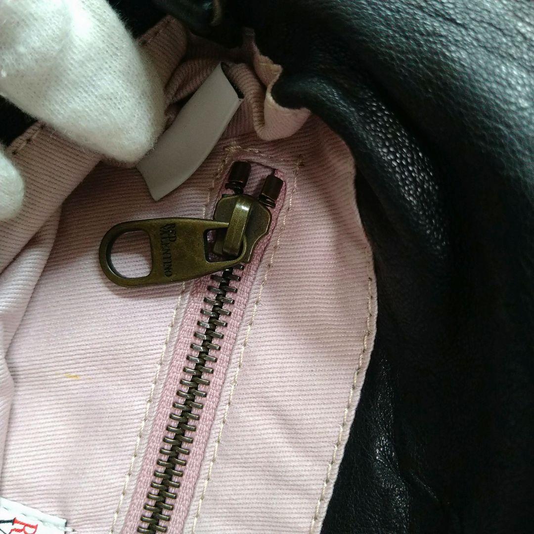 RED VALENTINO ブラック チェーンショルダーバッグ クラッチ