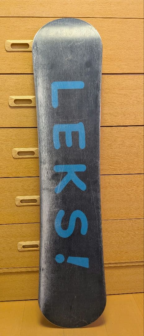 LEKS! FAMILIAR23 スノーボード110センチ