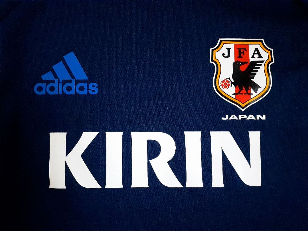 ⭐adidasサッカー日本代表⭐大きいサイズXO♪ハイネックトレーニングウェア