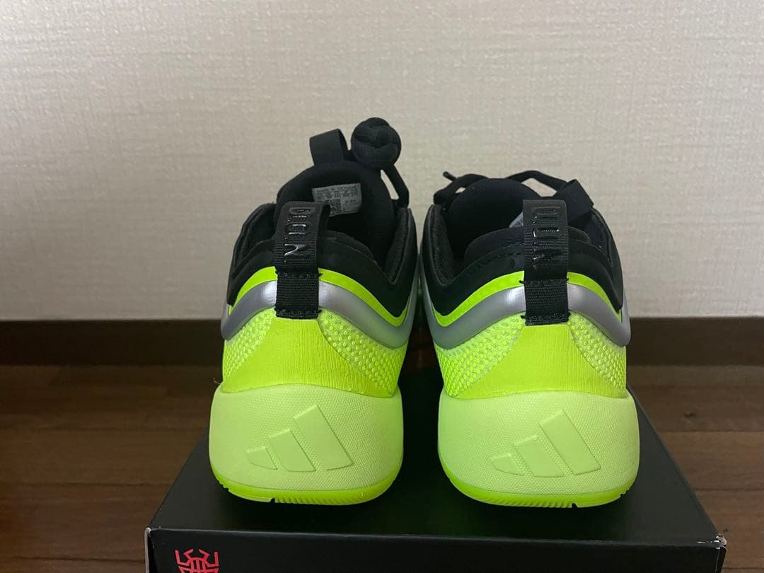 シューズ(男性用) adidas D.O.N. Issue 6 \"Lucid Lemon