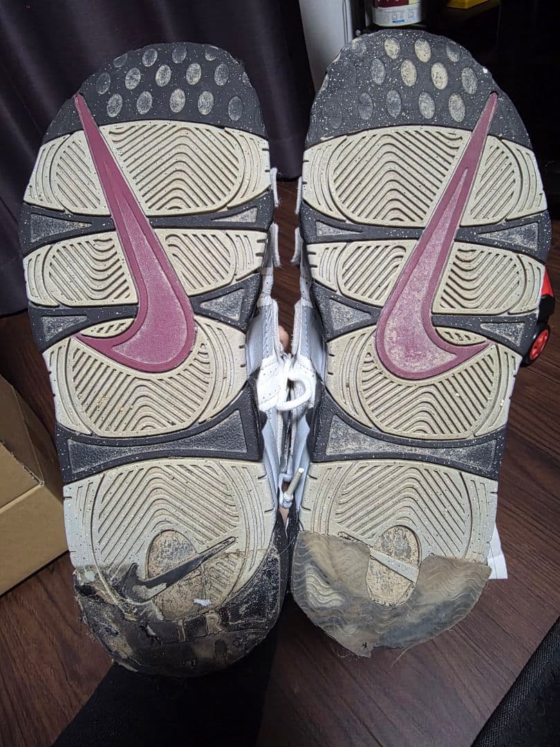 NIKE モアテン 28cm