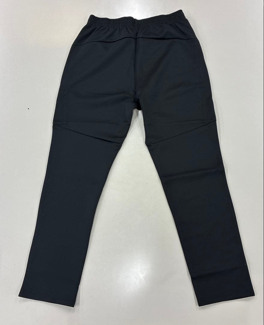 【みーお】新品/ヨネックス海外モデル/ウォームアップパンツ/Lサイズ