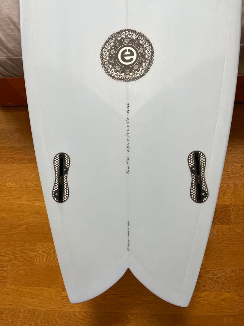 エレメント　ツインフィッシュ オーストラリア　6.0フィート　美品